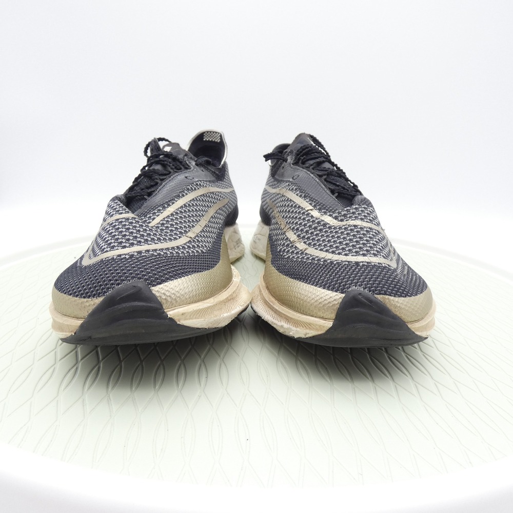 Nike ZoomX Streakfly Mens 10 Black Metallic Gold Running Shoes DJ6566-001 5k 10k - Picture 2 of 10